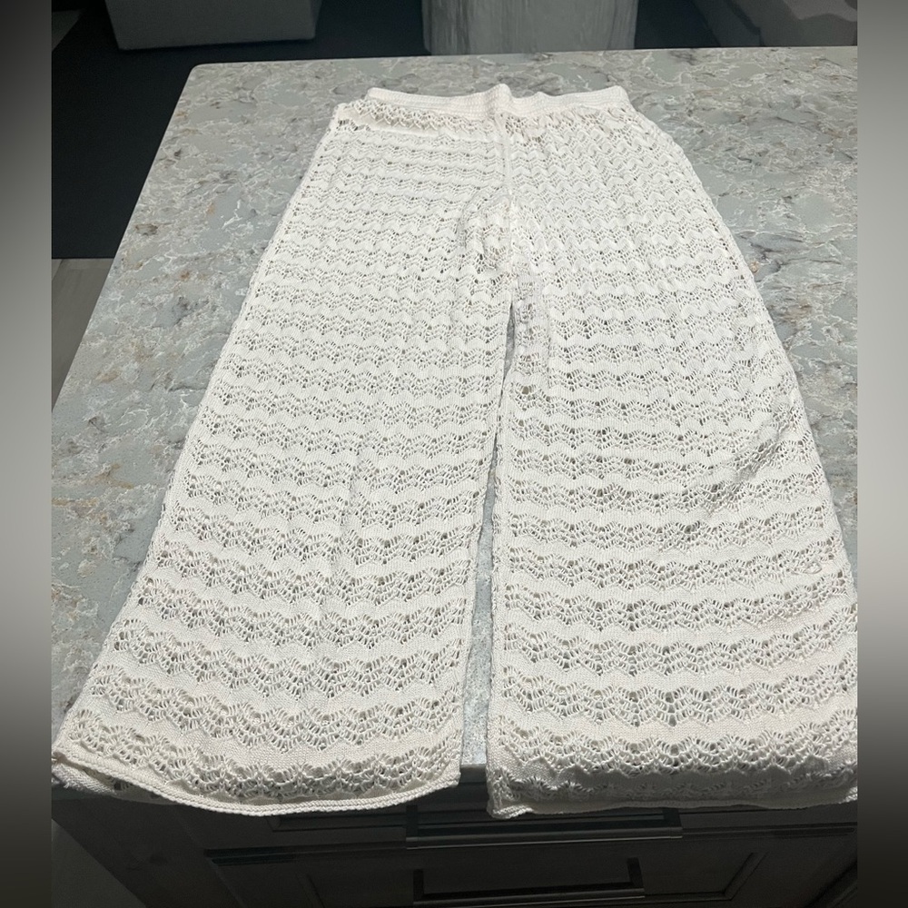 Abercrombie and Fitch crochet cover up pants